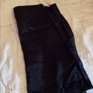 Wilfred Skirt in BLACK